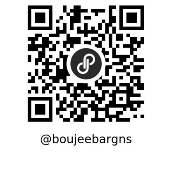 Meet your Posher ❤️ - Picture 2 of 2